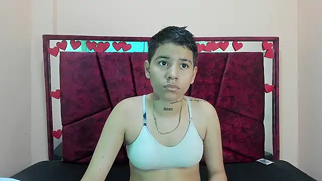 cami hots online show from February 19, 11:46 pm