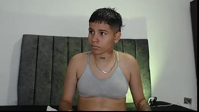 cami hots online show from February 25, 3:42 am