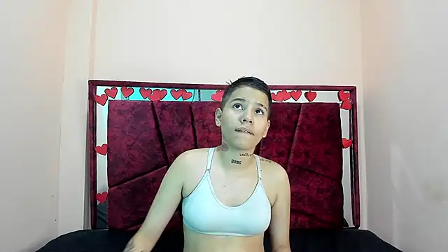 cami hots online show from March 18, 11:20 pm