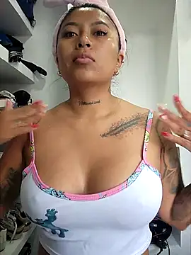 luisa16xxx online show from January 13, 7:41 pm