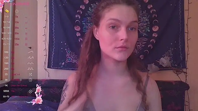 Snapshot of Jenna_Sativa chatting on March 22, 12:04 pm Jenna Sativa online show from March 22, 12:04 pm