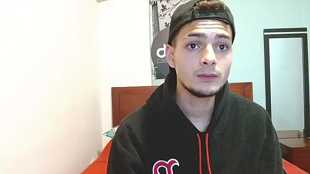 Snapshot of Jeffstyle18 chatting on September 30, 11:32 pm Jeffstyle18 online show from September 30, 11:32 pm