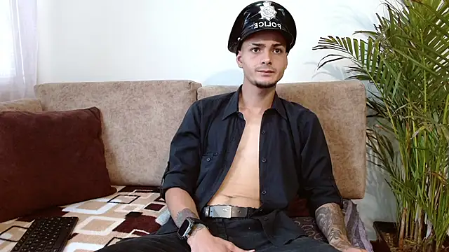 Snapshot of Jeffstyle18 chatting on October 9, 9:02 pm Jeffstyle18 online show from October 9, 9:02 pm