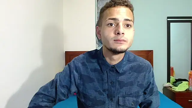 Snapshot of Jeffstyle18 chatting on October 16, 9:38 pm Jeffstyle18 online show from October 16, 9:38 pm