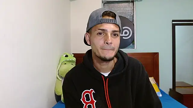 Snapshot of Jeffstyle18 chatting on October 19, 11:16 pm Jeffstyle18 online show from October 19, 11:16 pm