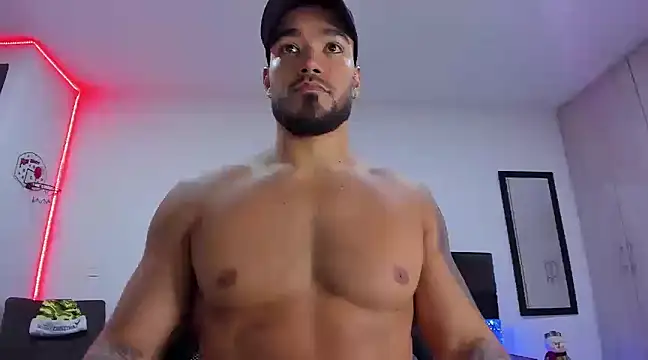 Alexander Martines online show from December 24, 3:38 am