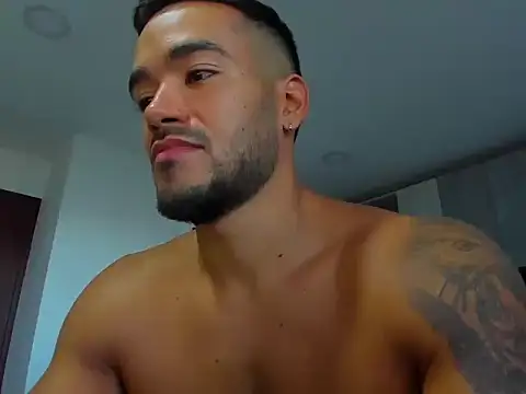 Alexander Martines online show from January 17, 10:46 pm