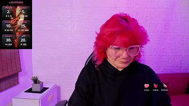 Snapshot of Salomeediaz_ chatting on January 22, 9:10 pm Salomeediaz online show from January 22, 9:10 pm