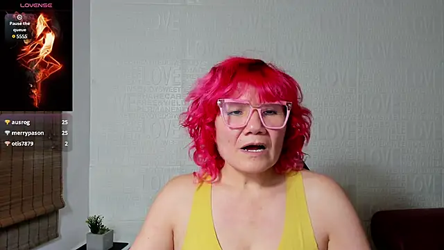 Snapshot of Salomeediaz_ chatting on January 25, 12:17 am Salomeediaz online show from January 25, 12:17 am