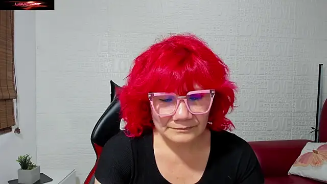 Snapshot of Salomeediaz_ chatting on February 3, 9:07 pm Salomeediaz online show from February 3, 9:07 pm