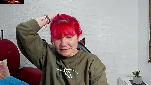 Snapshot of Salomeediaz_ chatting on February 10, 9:15 pm Salomeediaz online show from February 10, 9:15 pm