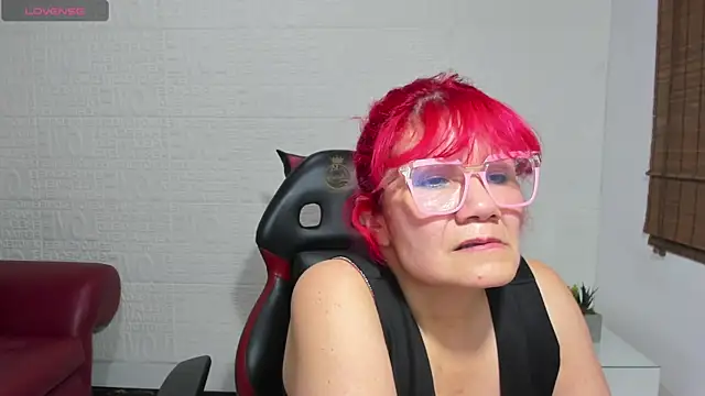 Snapshot of Salomeediaz_ chatting on March 8, 8:25 pm Salomeediaz online show from March 8, 8:25 pm