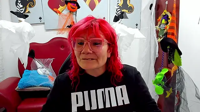 Snapshot of Salomeediaz_ chatting on October 12, 1:10 pm Salomeediaz online show from October 12, 1:10 pm