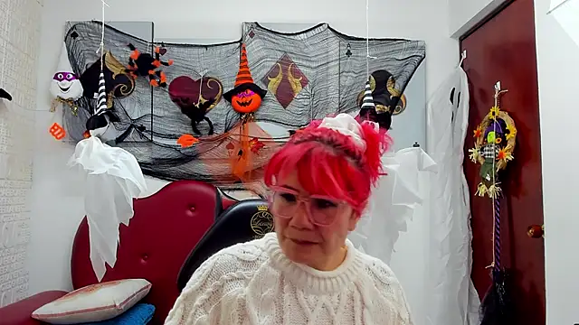 Snapshot of Salomeediaz_ chatting on October 16, 9:05 pm Salomeediaz online show from October 16, 9:05 pm