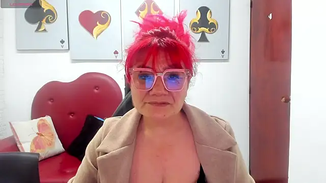 Snapshot of Salomeediaz_ chatting on November 28, 9:06 pm Salomeediaz online show from November 28, 9:06 pm