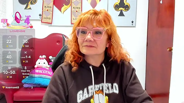 Salomeediaz  online show from February 14, 9:33 pm