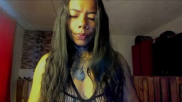 Snapshot of nicole_volkov chatting on November 24, 11:10 am nicole volkov online show from November 24, 11:10 am