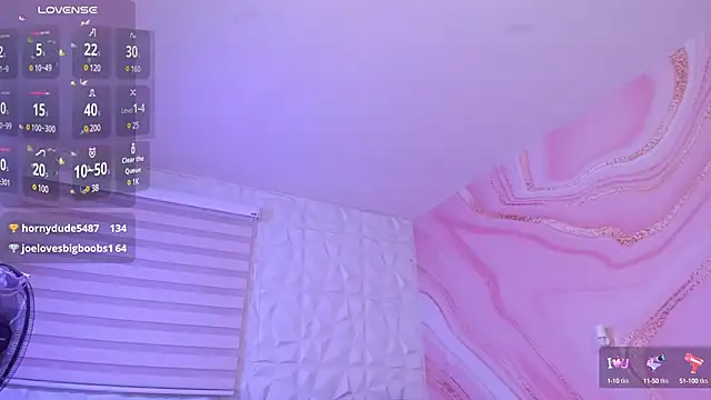 SaraaMills online show from January 11, 11:02 pm