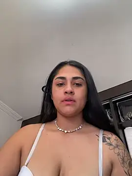 Snapshot of Charlotte_cute18 chatting on December 9, 2:49 pm Charlotte cute18 online show from December 9, 2:49 pm