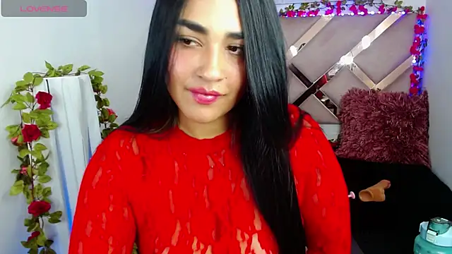 Snapshot of Charlotte_cute18 chatting on February 25, 4:46 am Charlotte cute18 online show from February 25, 4:46 am