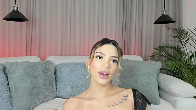 Ameliadickens online show from July 23, 7:23 pm