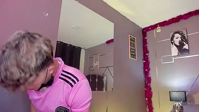 ANDRIUS 24 online show from December 3, 4:50 pm