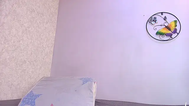 Chantal taylor  online show from January 7, 1:35 pm