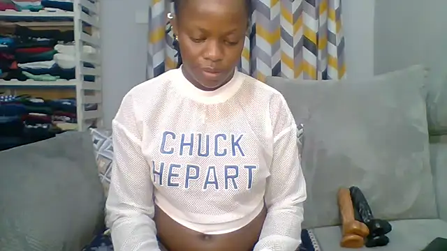 Petite 254 online show from October 8, 10:51 pm