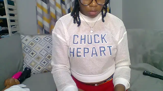 Snapshot of Petite_254 chatting on March 11, 1:55 am Petite 254 online show from March 11, 1:55 am
