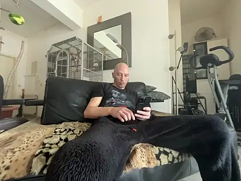 Snapshot of Germankink chatting on February 16, 11:28 am Germankink online show from February 16, 11:28 am