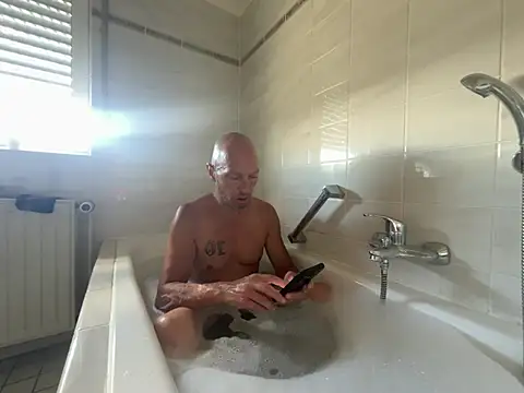 Snapshot of Germankink chatting on July 1, 10:28 am Germankink online show from July 1, 10:28 am