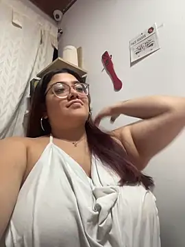 Snapshot of KathyGonzalez chatting on November 2, 3:09 am KathyGonzalez online show from November 2, 3:09 am