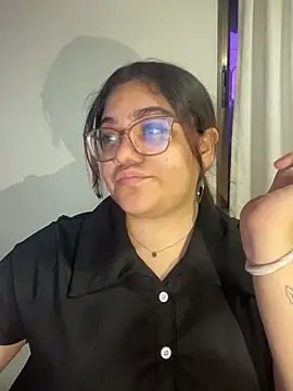 Snapshot of KathyGonzalez chatting on November 11, 10:59 am KathyGonzalez online show from November 11, 10:59 am