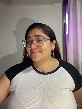 Snapshot of KathyGonzalez chatting on November 14, 11:20 am KathyGonzalez online show from November 14, 11:20 am