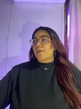 Snapshot of KathyGonzalez chatting on December 2, 8:59 pm KathyGonzalez online show from December 2, 8:59 pm