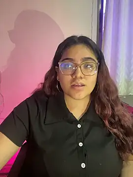 Snapshot of KathyGonzalez chatting on December 5, 9:00 pm KathyGonzalez online show from December 5, 9:00 pm