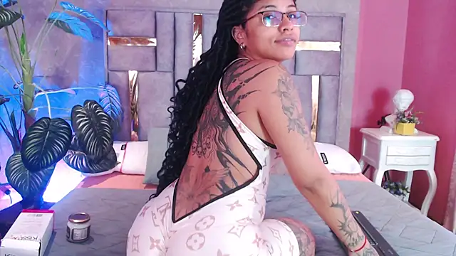 JuliaRose ks online show from November 20, 12:16 pm