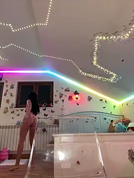 SelenaBee online show from March 4, 8:31 am