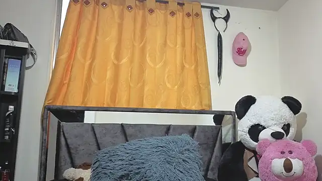 Snapshot of Hotsamantamature chatting on October 9, 9:46 pm Hotsamantamature online show from October 9, 9:46 pm