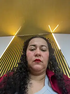 luisa curli online show from July 30, 12:20 am