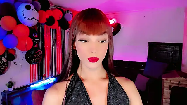 Snapshot of the-horus-girl chatting on October 24, 4:20 am the-horus-girl online show from October 24, 4:20 am