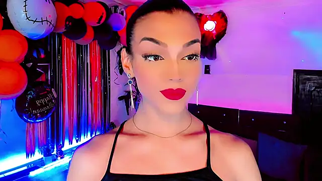 Snapshot of the-horus-girl chatting on October 28, 5:48 pm the-horus-girl online show from October 28, 5:48 pm