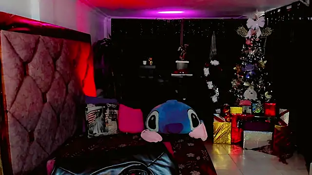 Snapshot of the-horus-girl chatting on November 28, 8:33 pm the-horus-girl online show from November 28, 8:33 pm