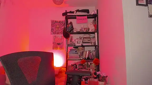 sol  angel online show from March 8, 10:00 am