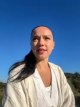 Snapshot of Vanesskaa chatting on September 22, 4:20 pm Vanesskaa online show from September 22, 4:20 pm