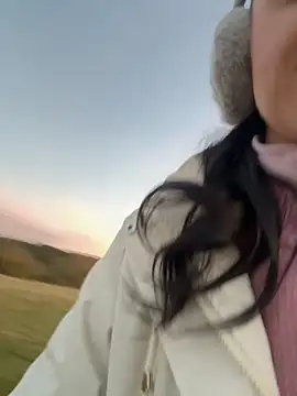 Snapshot of Vanesskaa chatting on November 2, 4:42 pm Vanesskaa online show from November 2, 4:42 pm