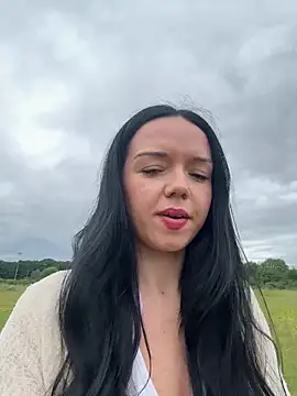 Vanesskaa online show from June 17, 1:12 pm