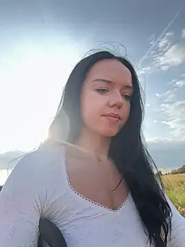 Vanesskaa online show from July 23, 5:55 pm