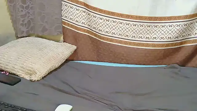 slim girl02 online show from July 9, 8:24 pm