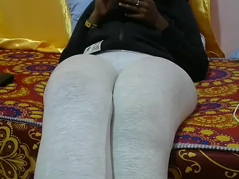 winnie254 online show from February 19, 9:03 pm